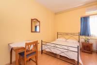 Deluxe Double Room (2 Adults + 1 Child)