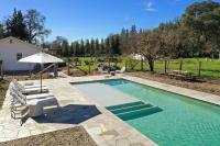 Pet Friendly! Pool, Hot Tub, Close To Downtown Hbg! - B&B