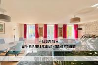 B&B Quimper - LE QUAI 18 - Luxe - Plein Centre - Vue dur les quais - Wifi - Parking - Bed and Breakfast Quimper