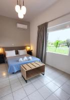 Studio with Garden View