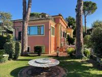 Appartamento castelli Romani - con vista su ROMA - B&B Monte Porzio Catone