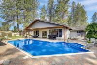 B&B Spokane Valley - Spokane Valley Vacation Rental with Shared Pool! - Bed and Breakfast Spokane Valley
