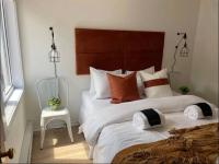 Tremblant Village Retreat!Steps to hill & trails - B&B Mont-Tremblant