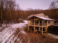 Catskills Escape - Serenity on 105 Acres, 2 hours from NYC - B&B