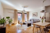 Wygodny Apartament Przy Dworcu - Ferienwohnung Krakau