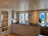 Cory & Torfinn House - B&B Sørvágur