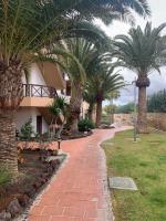 Pambnb - Breathtaking Ocean View, Adult and Kids Pools & Fiber Wi-Fi - Chambres d'hôtes San Miguel De Abona