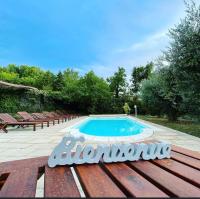 Magnifique villa -piscine privée vue Mont Ventoux - Bed and Breakfast Malemort-du-Comtat
