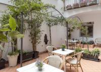 Petrucci Garden B&B - B&B Napoli