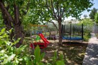 Apartment Fortuna - peacfull terrace - Bed and Breakfast Klis