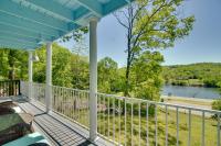 Spacious White Rivers Jewel Fishing Haven! - B&B Flippin
