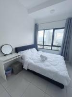 HomeFeel Netflix Youtube Free WiFi and Parking - MSuite at Bandar Manjalara, Near to DesaPark, Arkadia, One Utama, Kepong, Sri Damansara, Kota Damansara, Kuala Lumpur - Chambres d'hôtes Kuala Lumpur