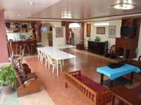 B&B Pansol - Casa de las Palmeras - Bed and Breakfast Pansol