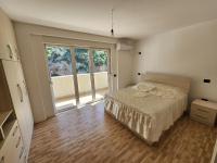 Apartments near the Sea in Shengjin - B&B