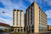 Courtyard by Marriott London City Airport