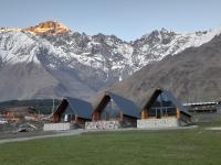 Kera Cottages Kazbegi - Bed and Breakfast