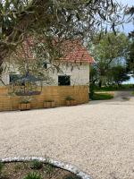 Le Relais, La Dormance, Le Bois Dormant - B&B Châteauvieux