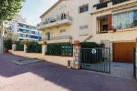 Cyclades YourHostHelper - B&B