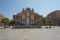 Politeama Apartment Home - B&B Palermo