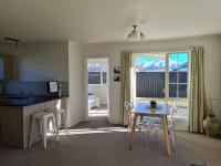 B&B Twizel - Relax on Rata, Cottage 1 - Bed and Breakfast Twizel