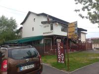 Camera Matrimoniale/Doppia con Letti Singoli con Bagno Privato