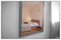 Apartment mit 2 Schlafzimmern und Poolblick