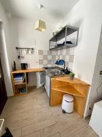 Studio avec Terrasse et Vue Partielle sur la Mer (2 Adultes)