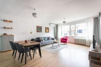 2BR Bright Kadıköy Apartment & AC in Every Room - B&B Estambul