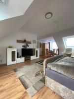 Dachgeschoss Apartment mit Ausblick - B&B Halle