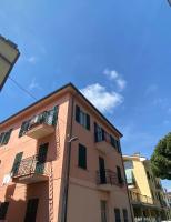 Casa Enza: appartamento a un passo dal mare. - Bed and Breakfast