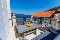 Seafront Apartment Duo - B&B