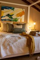 Queen Room with Spa Bath
