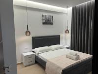 Apartment mit Balkon