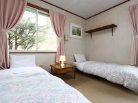 Triple Room with Shared Toilet