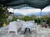 Guest House Bakuli - B&B Gjirokastra