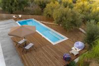 Beautiful house with pool & view - B&B