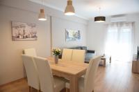 Newly renovated flat 500m from subway station (SKIATH_79) - Bed and Breakfast Athene