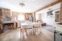 Guest House Pr' Čut - B&B Žirovnica