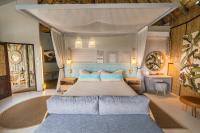 Deluxe Family Room with Private Pool