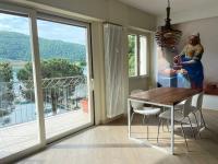 VistaLago Loft - B&B
