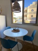 Studio mit Meerblick
