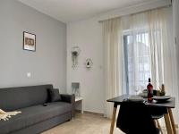 Modern Apartment in Kos Town, Walking Distance to the Beach - No 4 - B&B
