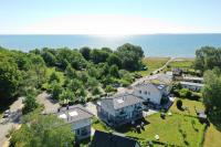 strandnahes Haus, Balkon, gratis Nutzung vom AHOI Erlebnisbad und Sauna in Sellin- Villa Playa - B&B