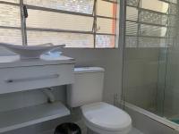 Suite Lit Queen-Size - Vue sur Piscine