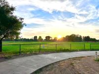 Sweet Tuscan Dreams-Private Entrance & Bathroom with Patio - Chambres d'hôtes Encino