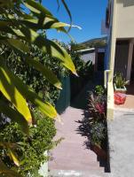 Viens sur la Cote d'Azure de bouillante! - B&B Village