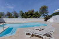 ROJA PÉ - Elegante apartamento T2 com AC perto do Pine Cliffs - B&B Albufeira