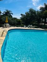 Búzios Praia da Ferradura Linda casa dentro de Condomínio com toda infraestrutura - água e luz inclusos na tarifa - B&B Búzios