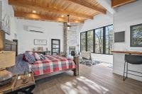 Whispering Pines - Lakeside - Chambres d’hôtes High Hill