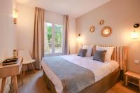 Ombre des pins à Saint Tropez XIX - B&B Saint-Tropez